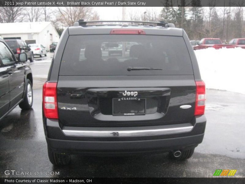 Brilliant Black Crystal Pearl / Dark Slate Gray 2011 Jeep Patriot Latitude X 4x4