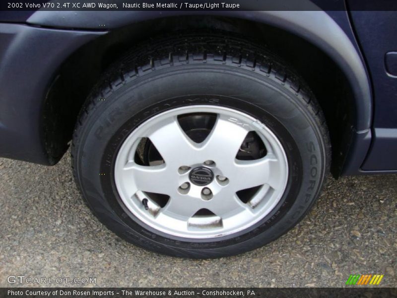 Nautic Blue Metallic / Taupe/Light Taupe 2002 Volvo V70 2.4T XC AWD Wagon