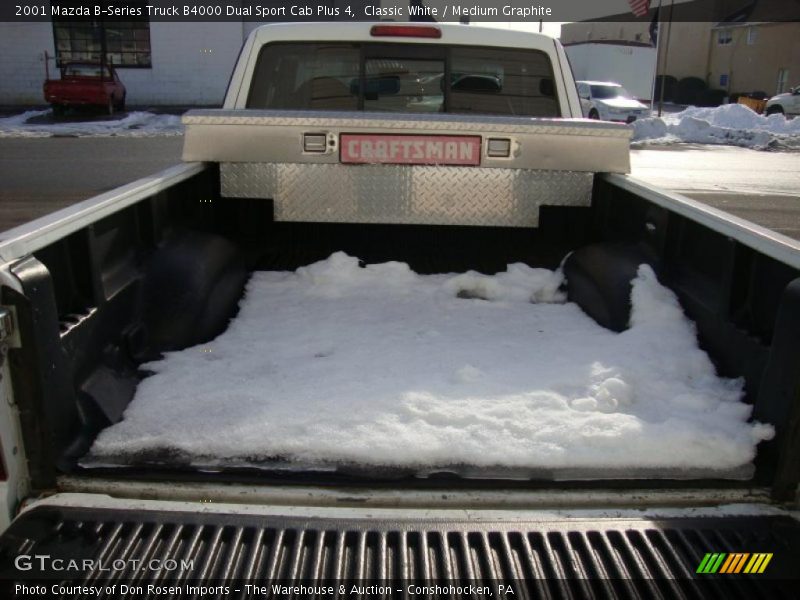 Classic White / Medium Graphite 2001 Mazda B-Series Truck B4000 Dual Sport Cab Plus 4