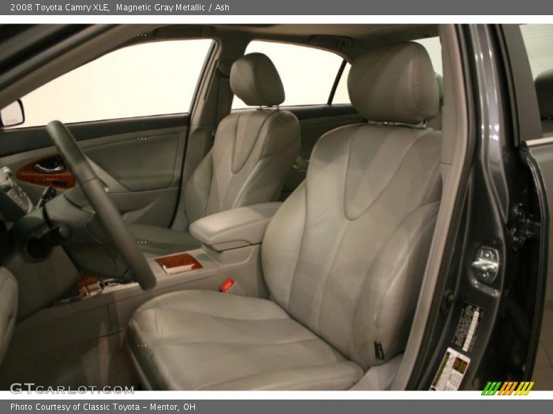 Magnetic Gray Metallic / Ash 2008 Toyota Camry XLE