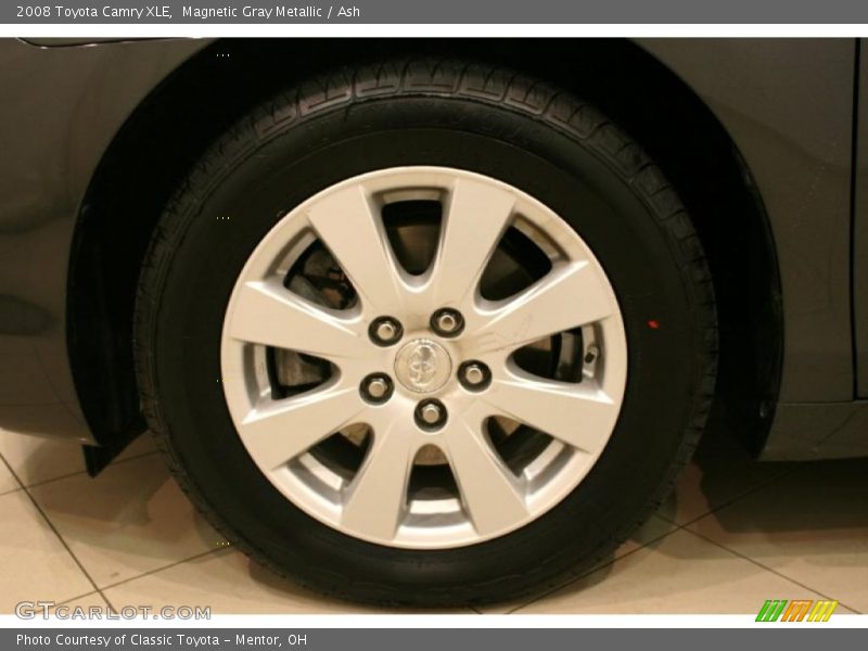 Magnetic Gray Metallic / Ash 2008 Toyota Camry XLE