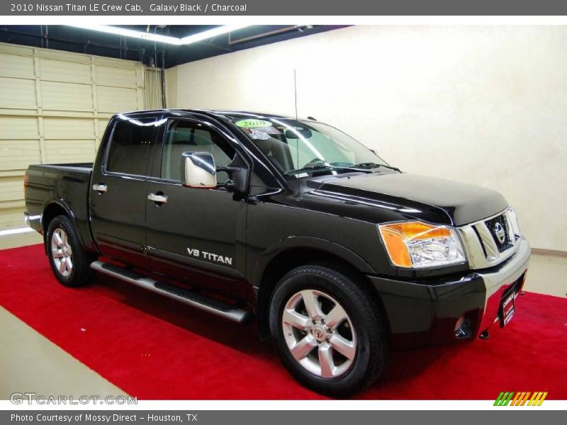 Galaxy Black / Charcoal 2010 Nissan Titan LE Crew Cab