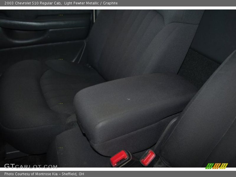 Light Pewter Metallic / Graphite 2003 Chevrolet S10 Regular Cab