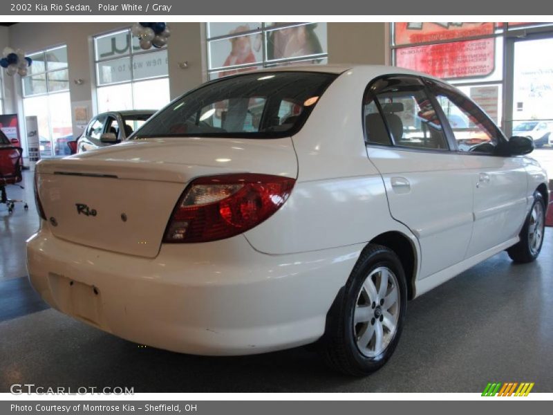 Polar White / Gray 2002 Kia Rio Sedan