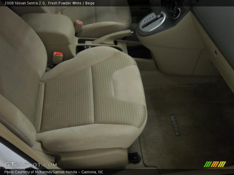 Fresh Powder White / Beige 2008 Nissan Sentra 2.0