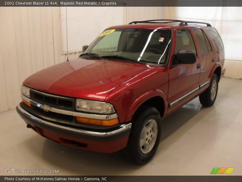 Majestic Red Metallic / Graphite 2001 Chevrolet Blazer LS 4x4