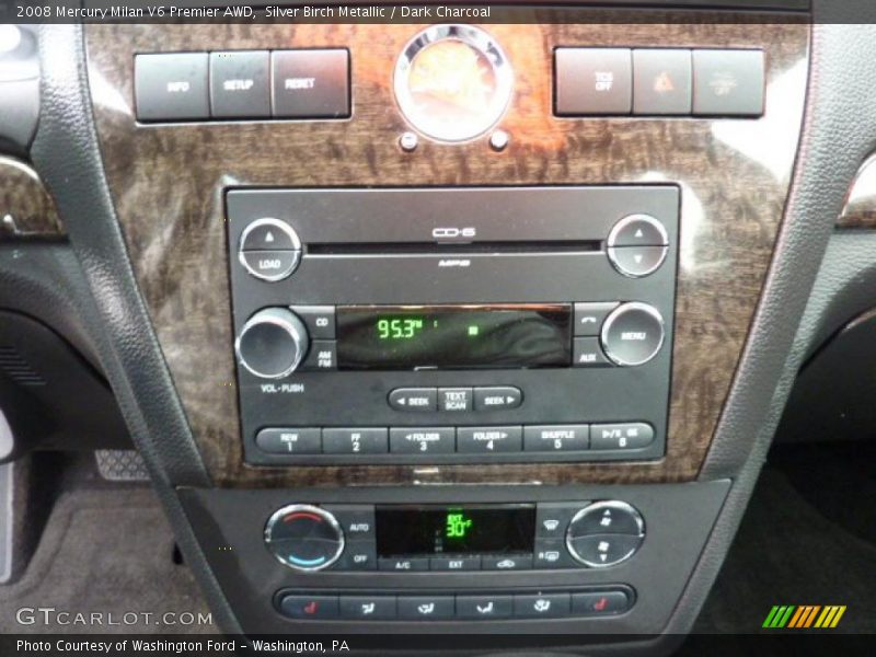 Controls of 2008 Milan V6 Premier AWD