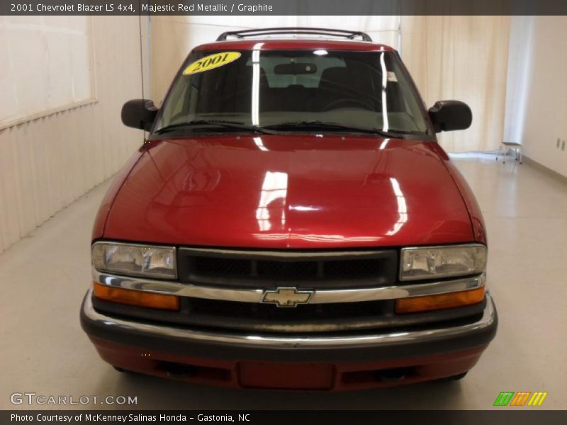 Majestic Red Metallic / Graphite 2001 Chevrolet Blazer LS 4x4