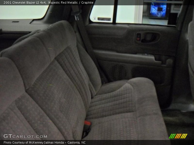 Majestic Red Metallic / Graphite 2001 Chevrolet Blazer LS 4x4