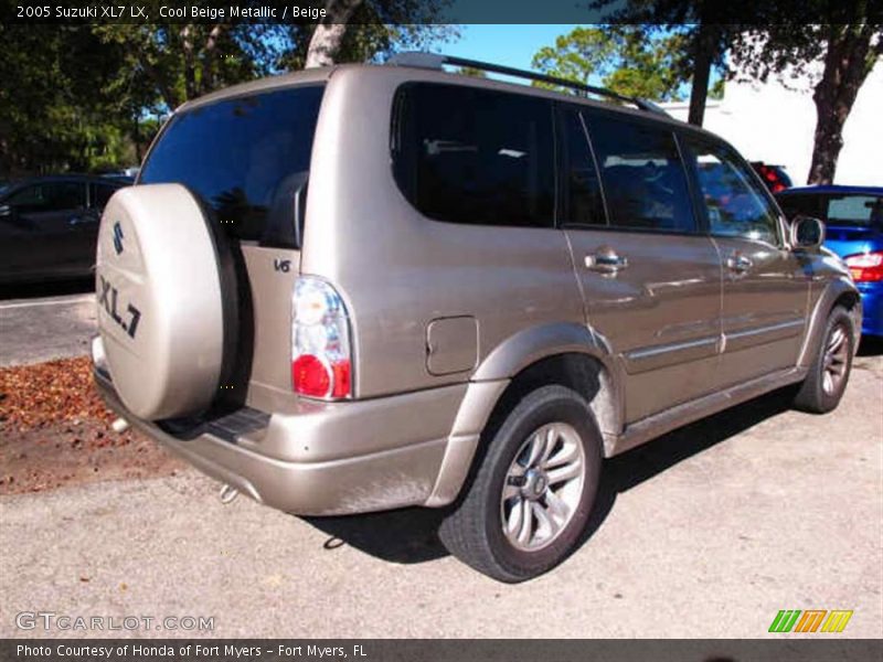 Cool Beige Metallic / Beige 2005 Suzuki XL7 LX
