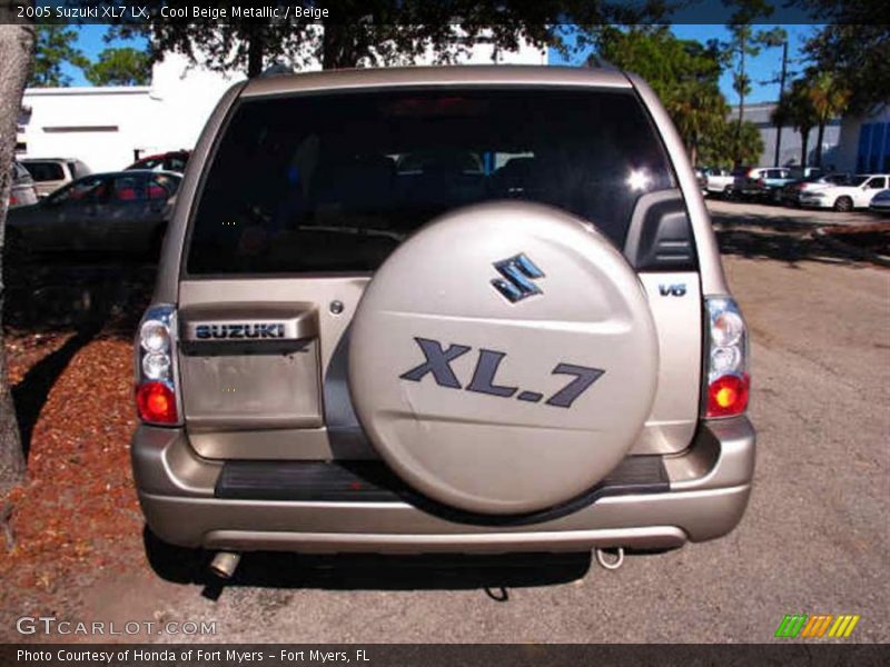 Cool Beige Metallic / Beige 2005 Suzuki XL7 LX