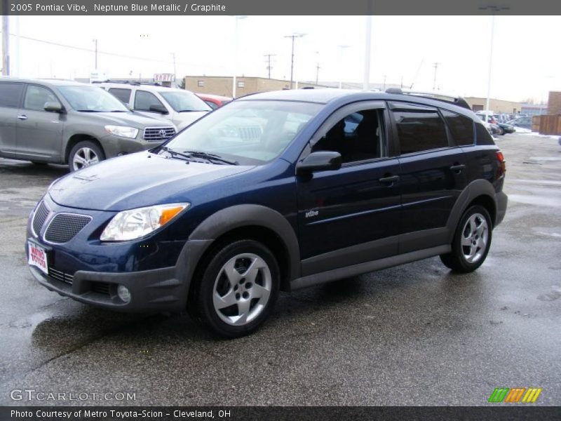 Neptune Blue Metallic / Graphite 2005 Pontiac Vibe