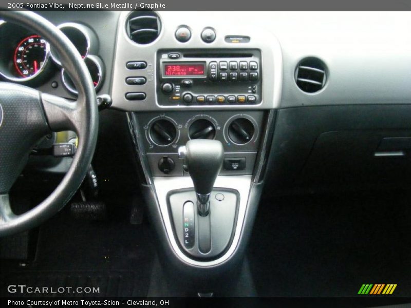 Neptune Blue Metallic / Graphite 2005 Pontiac Vibe