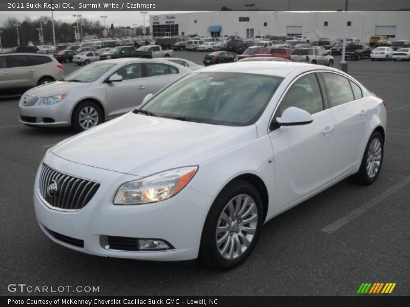 Front 3/4 View of 2011 Regal CXL