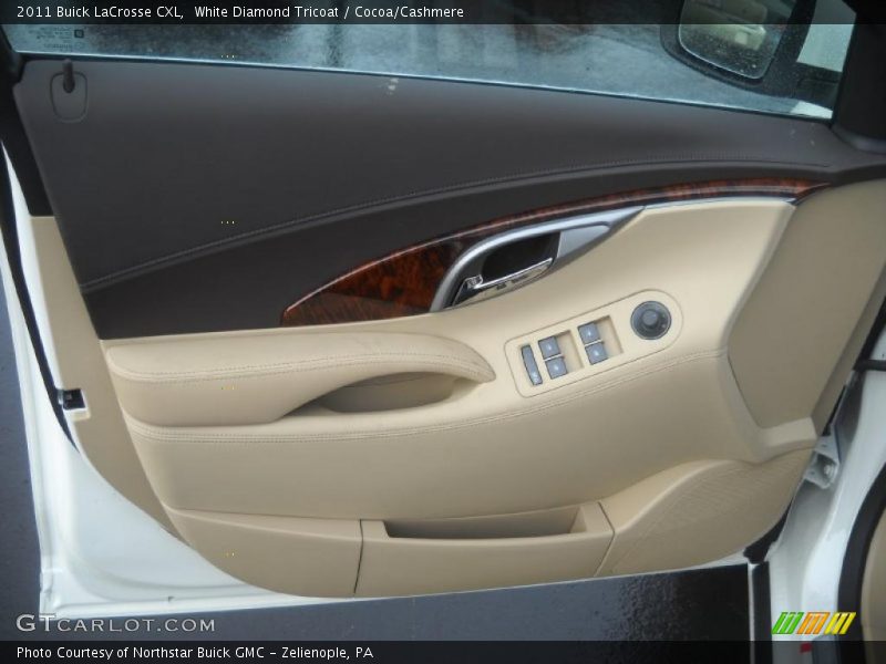 White Diamond Tricoat / Cocoa/Cashmere 2011 Buick LaCrosse CXL