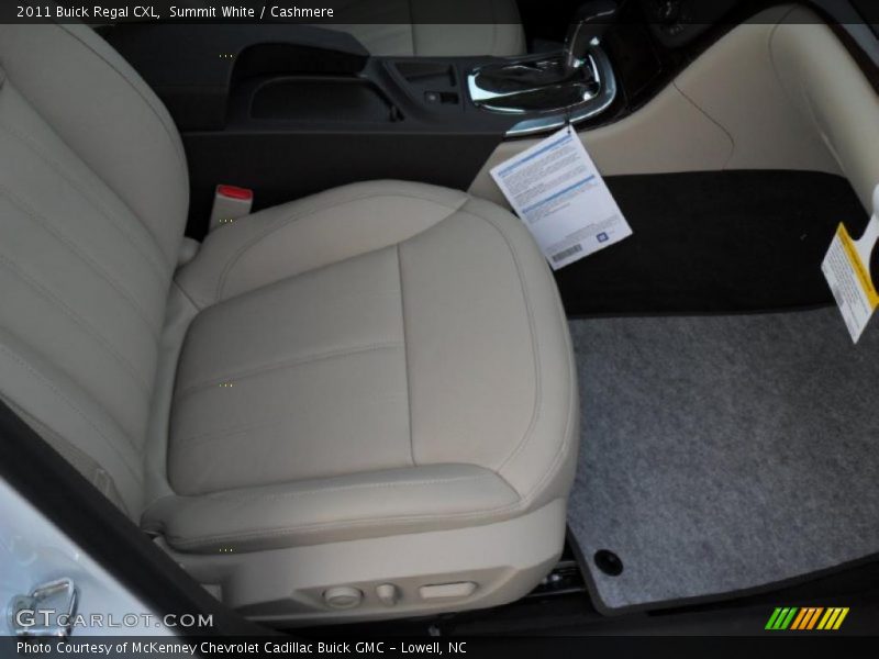 Summit White / Cashmere 2011 Buick Regal CXL