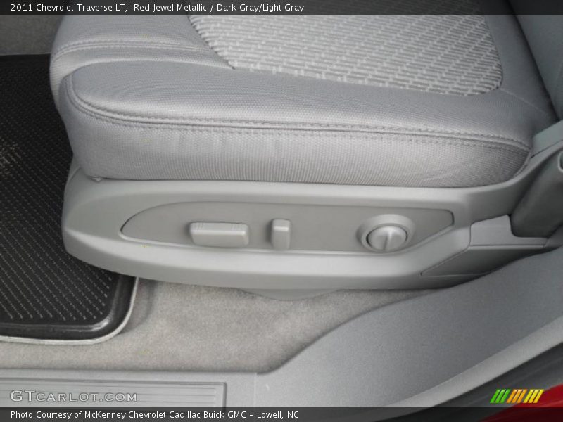 Red Jewel Metallic / Dark Gray/Light Gray 2011 Chevrolet Traverse LT