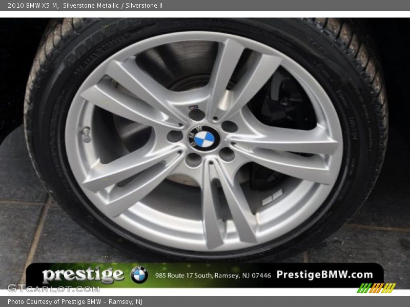Silverstone Metallic / Silverstone II 2010 BMW X5 M