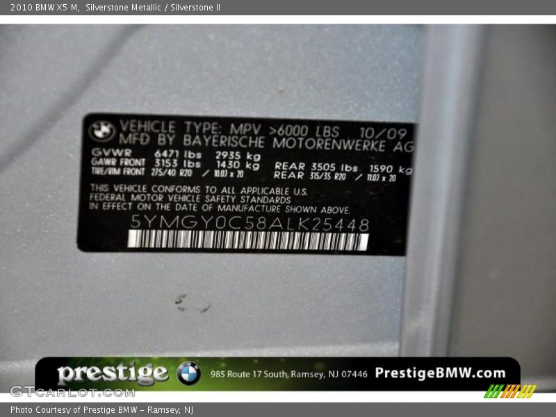 Silverstone Metallic / Silverstone II 2010 BMW X5 M