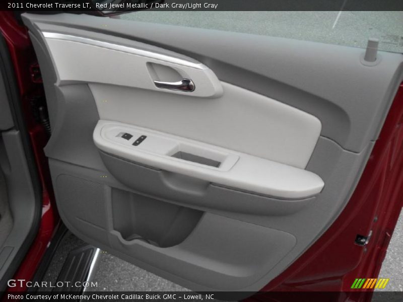 Red Jewel Metallic / Dark Gray/Light Gray 2011 Chevrolet Traverse LT