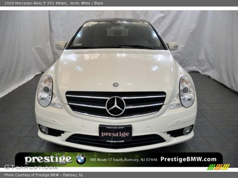 Arctic White / Black 2009 Mercedes-Benz R 350 4Matic
