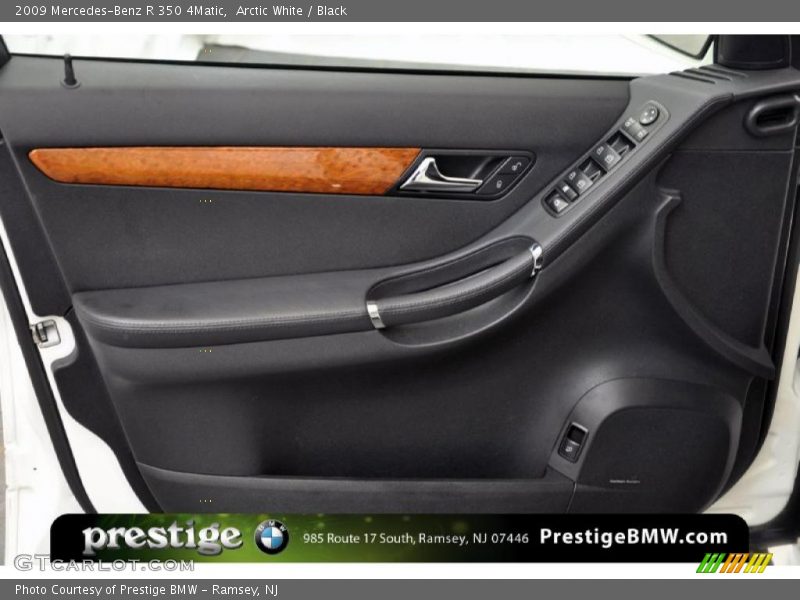 Arctic White / Black 2009 Mercedes-Benz R 350 4Matic