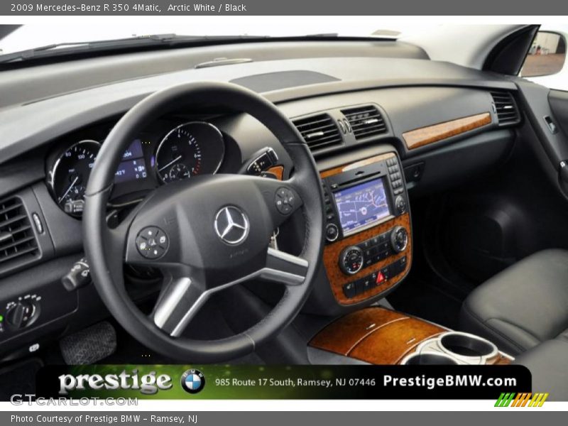 Arctic White / Black 2009 Mercedes-Benz R 350 4Matic