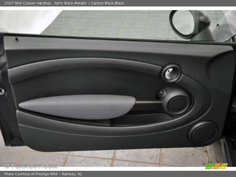 Astro Black Metallic / Carbon Black/Black 2007 Mini Cooper Hardtop