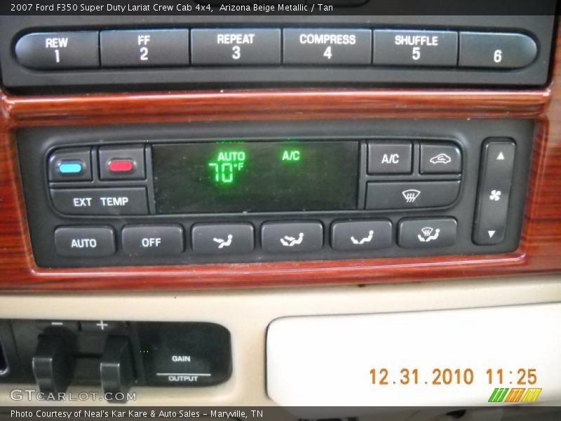 Controls of 2007 F350 Super Duty Lariat Crew Cab 4x4