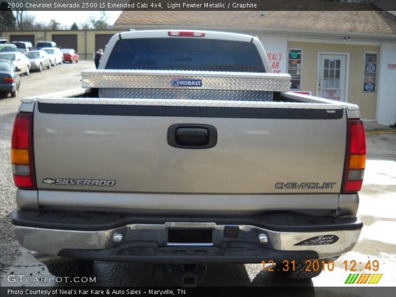 Light Pewter Metallic / Graphite 2000 Chevrolet Silverado 2500 LS Extended Cab 4x4