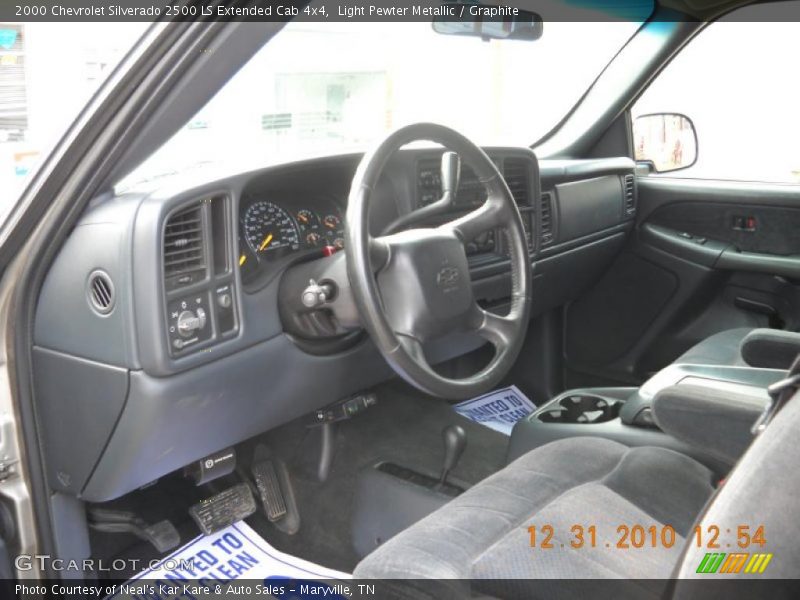 Light Pewter Metallic / Graphite 2000 Chevrolet Silverado 2500 LS Extended Cab 4x4