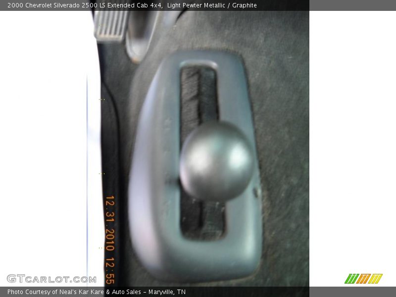 Light Pewter Metallic / Graphite 2000 Chevrolet Silverado 2500 LS Extended Cab 4x4