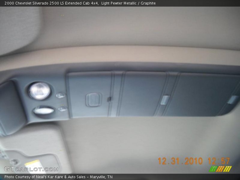 Light Pewter Metallic / Graphite 2000 Chevrolet Silverado 2500 LS Extended Cab 4x4