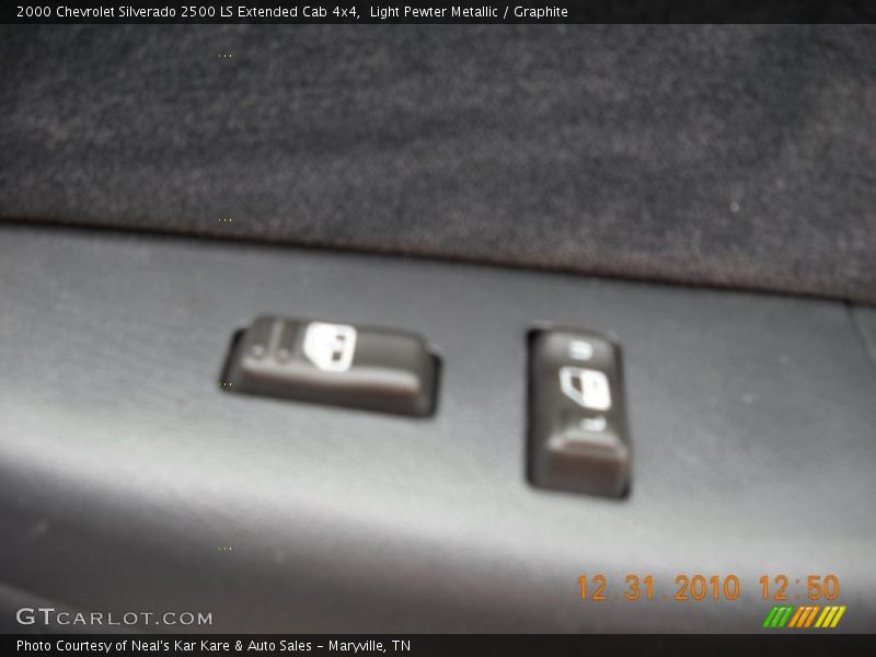 Light Pewter Metallic / Graphite 2000 Chevrolet Silverado 2500 LS Extended Cab 4x4