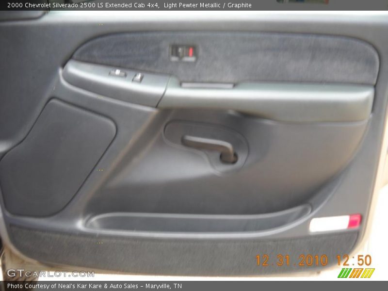 Light Pewter Metallic / Graphite 2000 Chevrolet Silverado 2500 LS Extended Cab 4x4