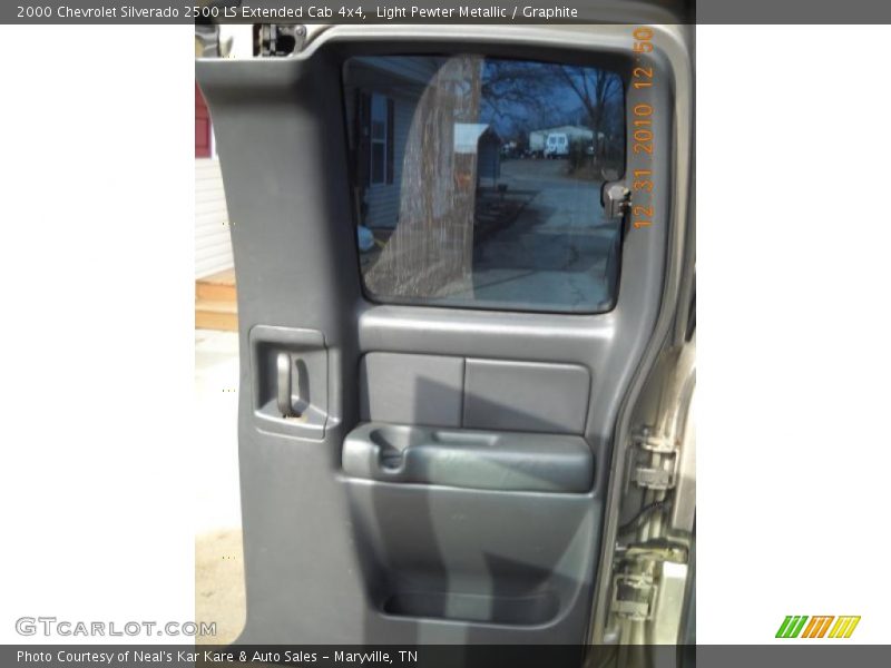 Light Pewter Metallic / Graphite 2000 Chevrolet Silverado 2500 LS Extended Cab 4x4
