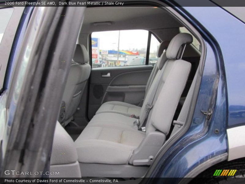 Dark Blue Pearl Metallic / Shale Grey 2006 Ford Freestyle SE AWD