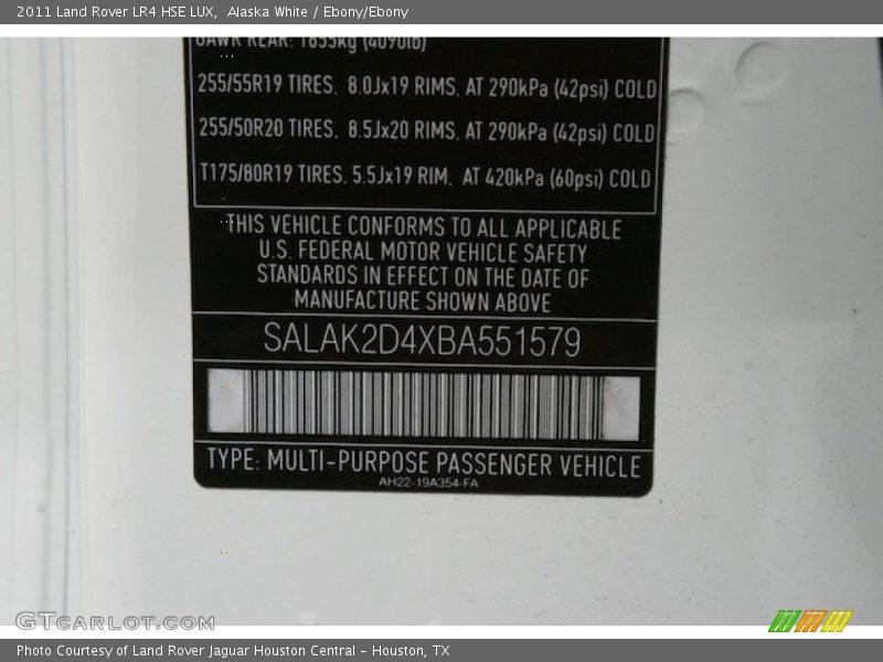 Alaska White / Ebony/Ebony 2011 Land Rover LR4 HSE LUX