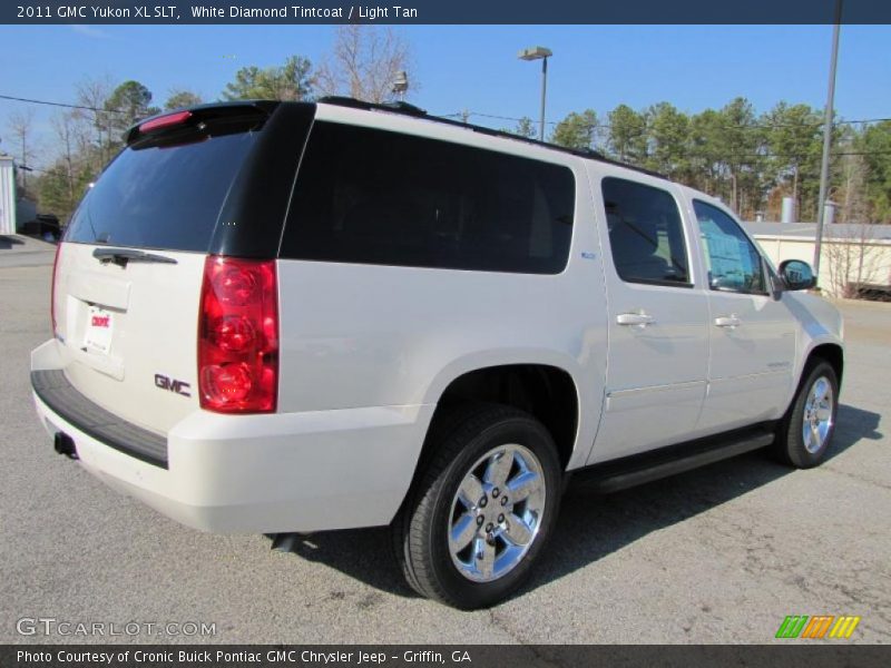 White Diamond Tintcoat / Light Tan 2011 GMC Yukon XL SLT