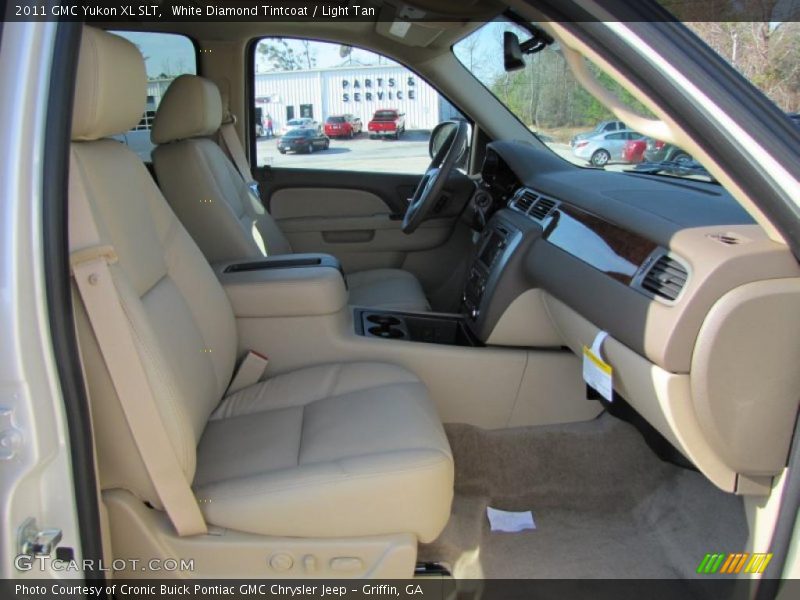 White Diamond Tintcoat / Light Tan 2011 GMC Yukon XL SLT