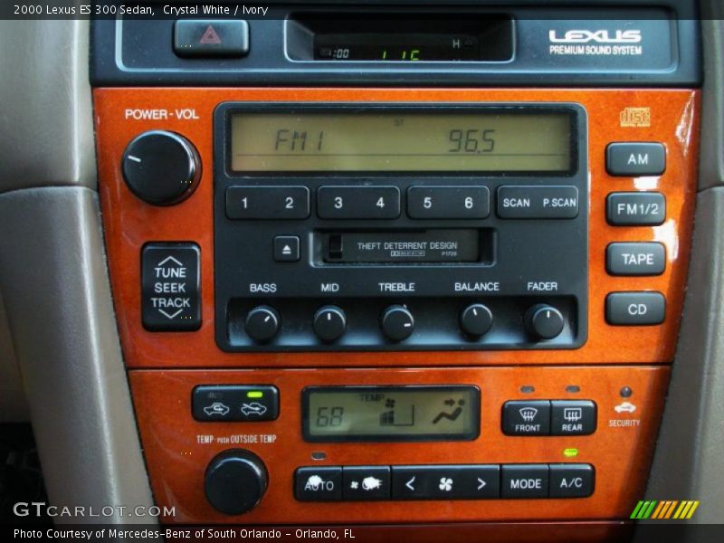 Crystal White / Ivory 2000 Lexus ES 300 Sedan