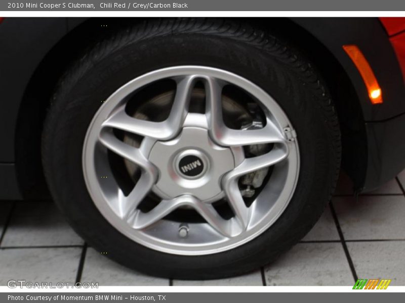 Chili Red / Grey/Carbon Black 2010 Mini Cooper S Clubman