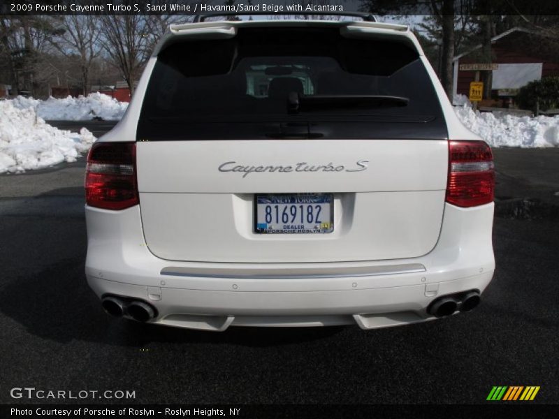 Sand White / Havanna/Sand Beige with Alcantara 2009 Porsche Cayenne Turbo S