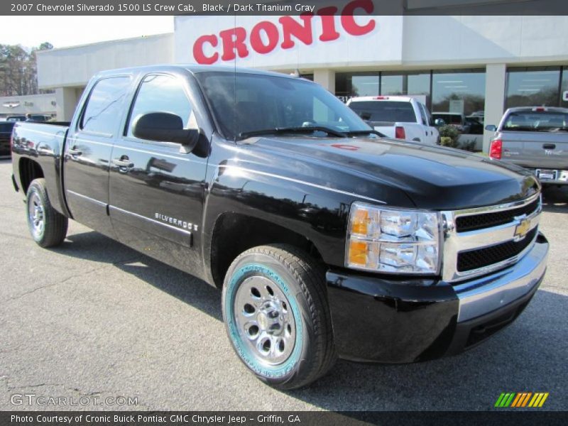 Black / Dark Titanium Gray 2007 Chevrolet Silverado 1500 LS Crew Cab