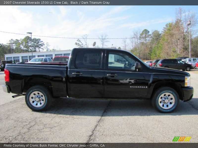 Black / Dark Titanium Gray 2007 Chevrolet Silverado 1500 LS Crew Cab