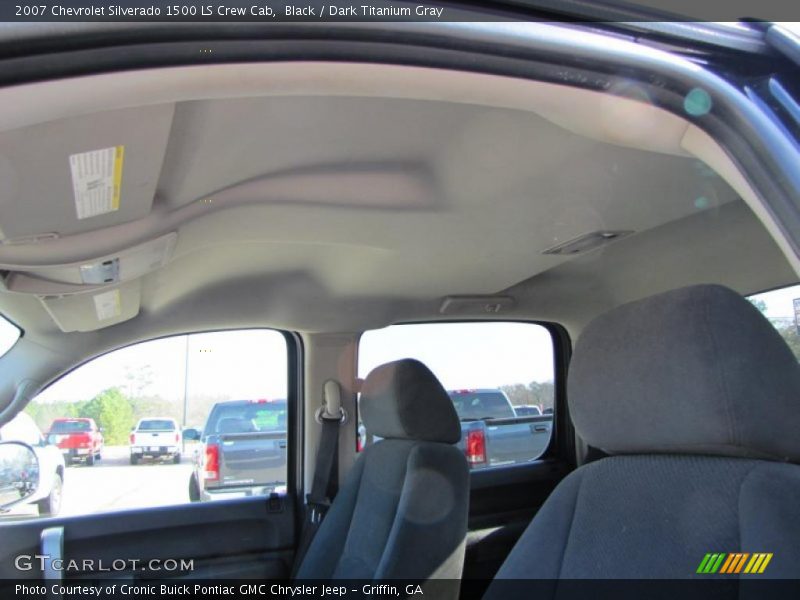 Black / Dark Titanium Gray 2007 Chevrolet Silverado 1500 LS Crew Cab