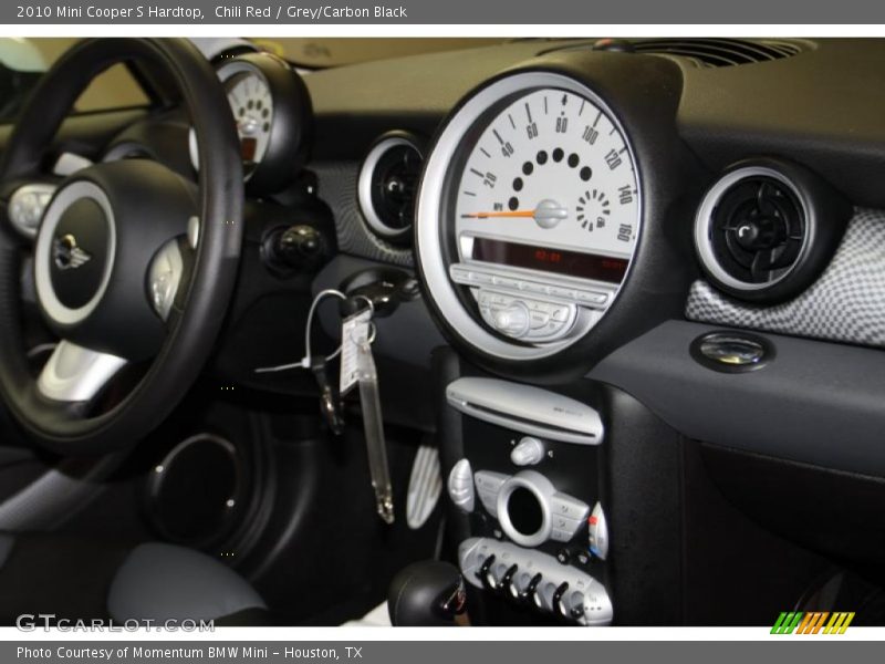 Chili Red / Grey/Carbon Black 2010 Mini Cooper S Hardtop