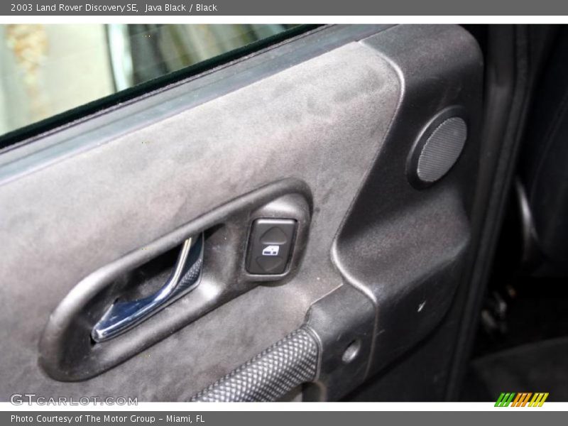 Java Black / Black 2003 Land Rover Discovery SE