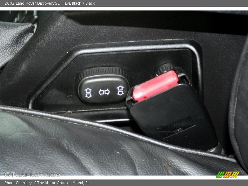 Java Black / Black 2003 Land Rover Discovery SE