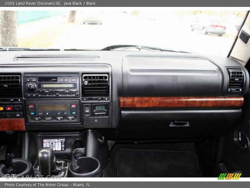 Java Black / Black 2003 Land Rover Discovery SE